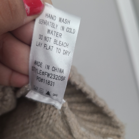 FATE Fuzzy Tan Multicolor Stripe Neutral Minimal Cozy Knit Woven Sweater XL nwt - Picture 7 of 9